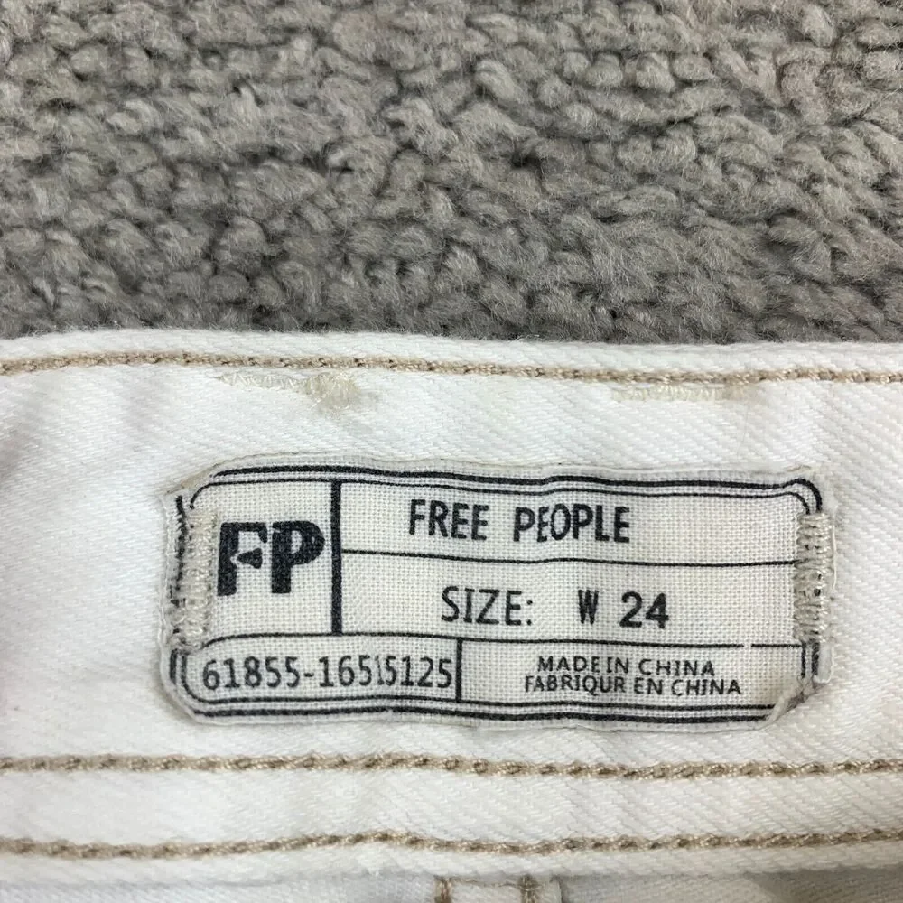 Free People Cropped Jeans White 5-Pocket Chewed Hem Distressed, Size 24 - Picture 7 of 16